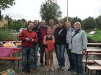 Lutz an seinem Geburtstag am Hitdorfer See mit Gästen - 2012 [Bild 8/9]