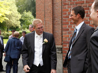 Steffi und Lutz auf der Hochzeitsfeier von Michael und Yvonne im August 2011 in Iserlohn [Bild 5/10]