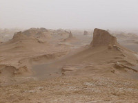 Tom und Astrids Reise in die Seidenstrasse im Iran in die Wüste 'Dasht-e Lut (z)' [Bild 1/4]